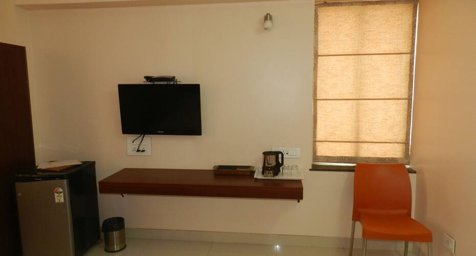 Merry Gold Hotel, Pune 2